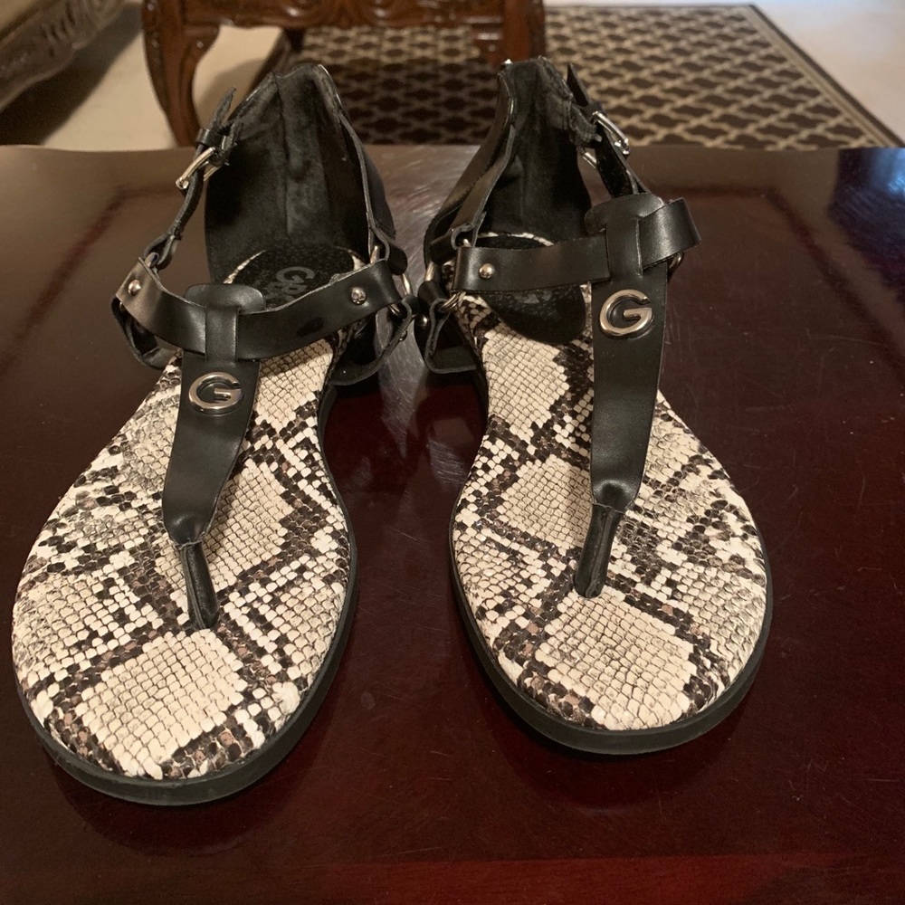 Sandals - Picture 2 of 3